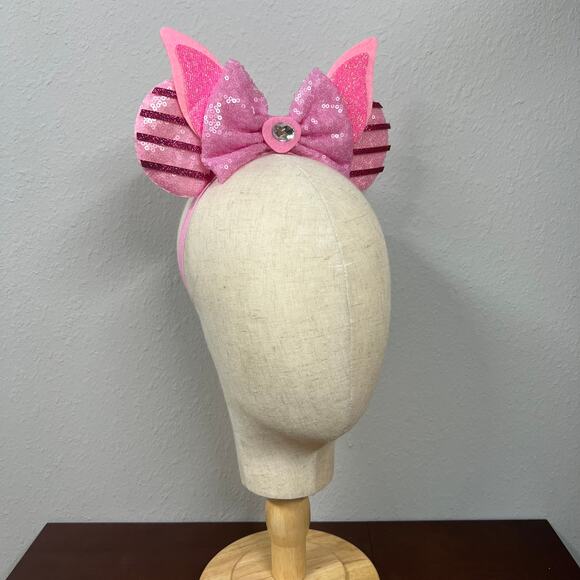 Piglet Elastic Minnie Ears | Winnie the Pooh-Inspired Adjustable Mouse Ears - Picture 3 of 5